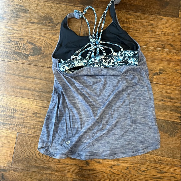 Lululemon built in bra tank - Picture 2 of 2